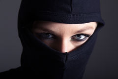 burglar-woman-mask-nice-eys-39188188